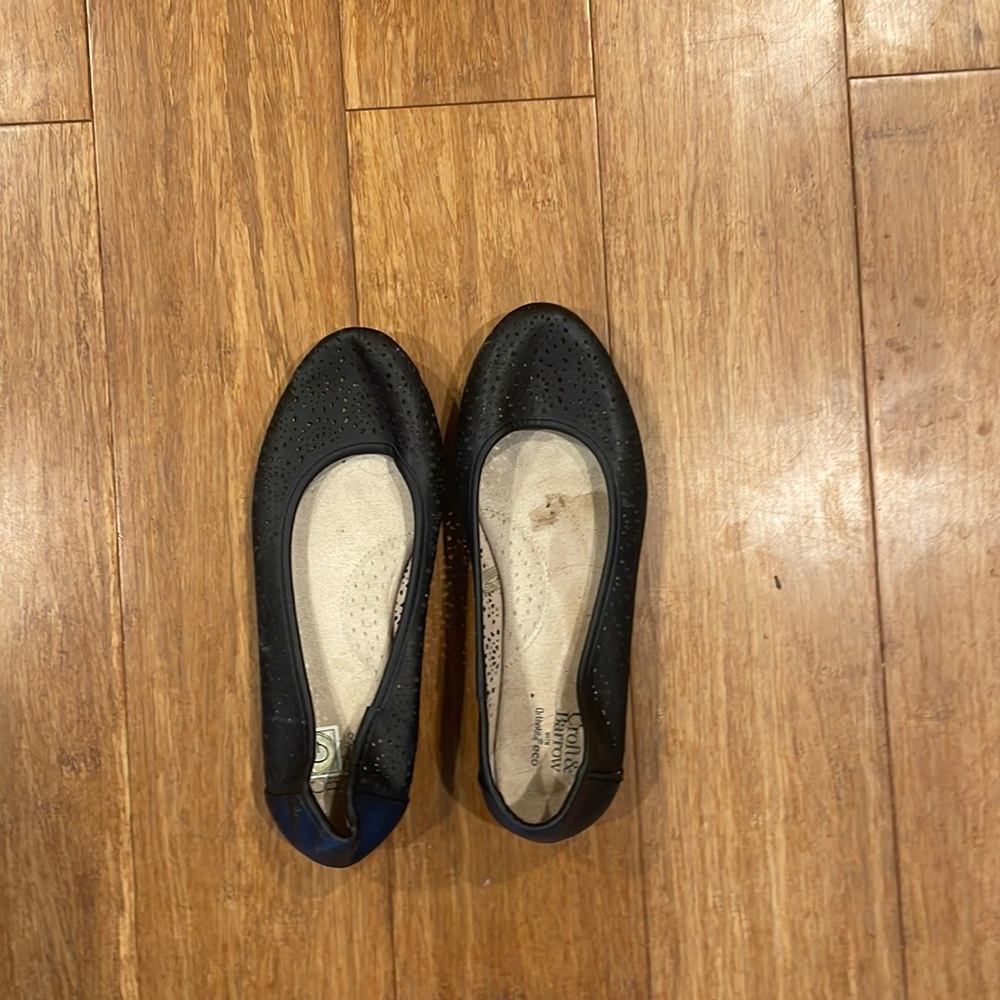 Black flats